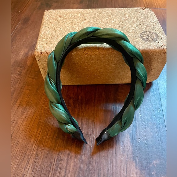 Braided Handmade Headband - Picture 2 of 6